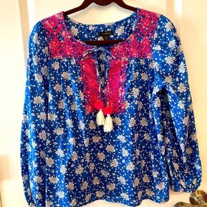 Jcrew peasant shirt with beautiful hot pink embroidery!